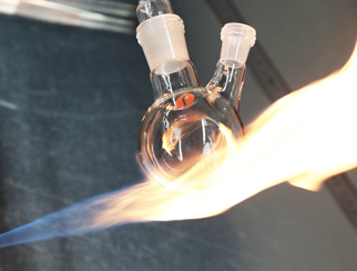 E9-glassblowing-3